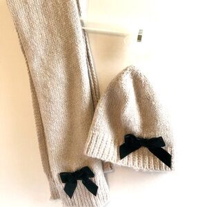 kate spade new yorkWestern Velvet-Bow Scarf and Beanie set